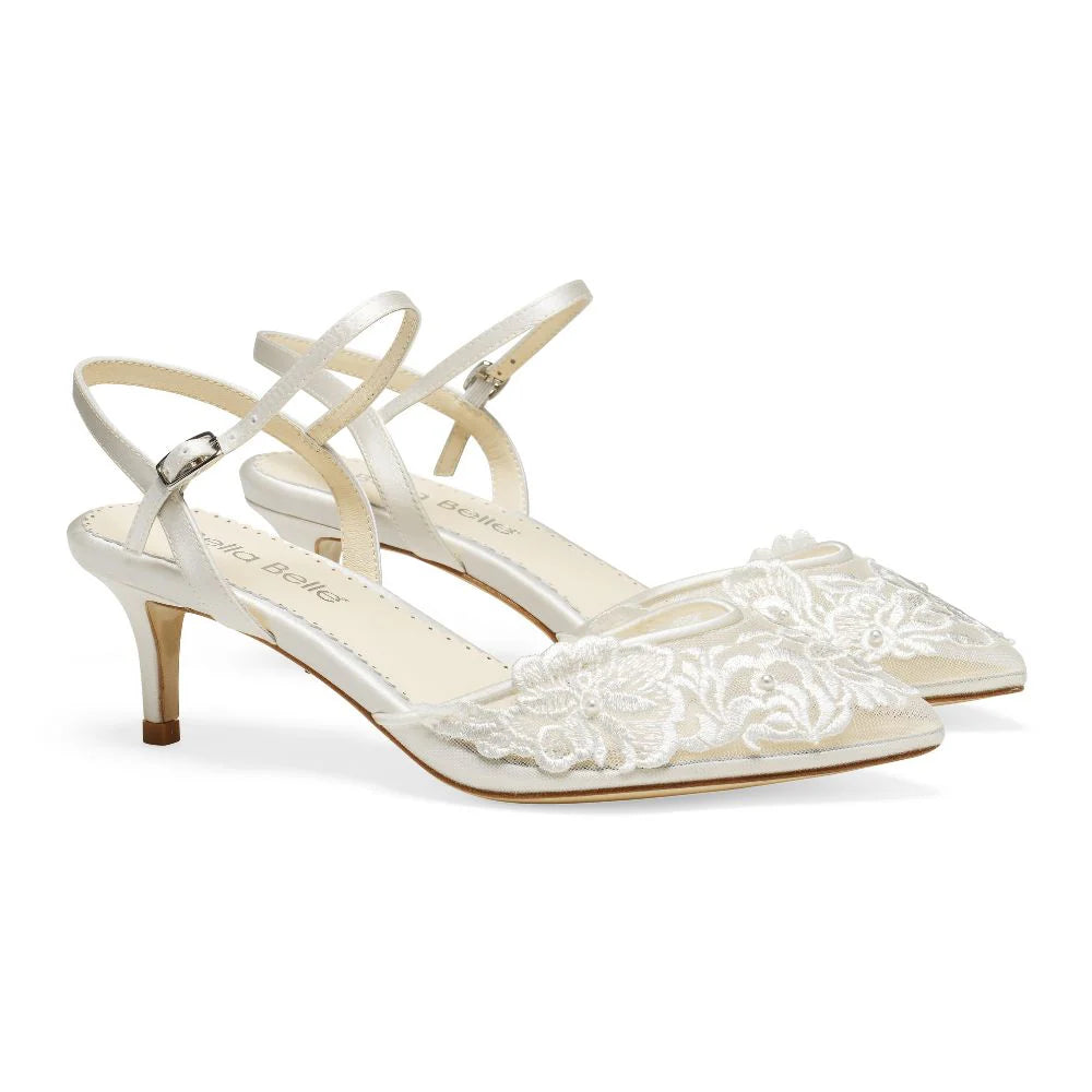 Mina Floral Lace Low Heel Shoes in Ivory