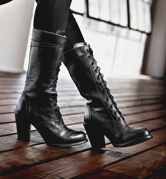 Ariana Boots in Black Rustic