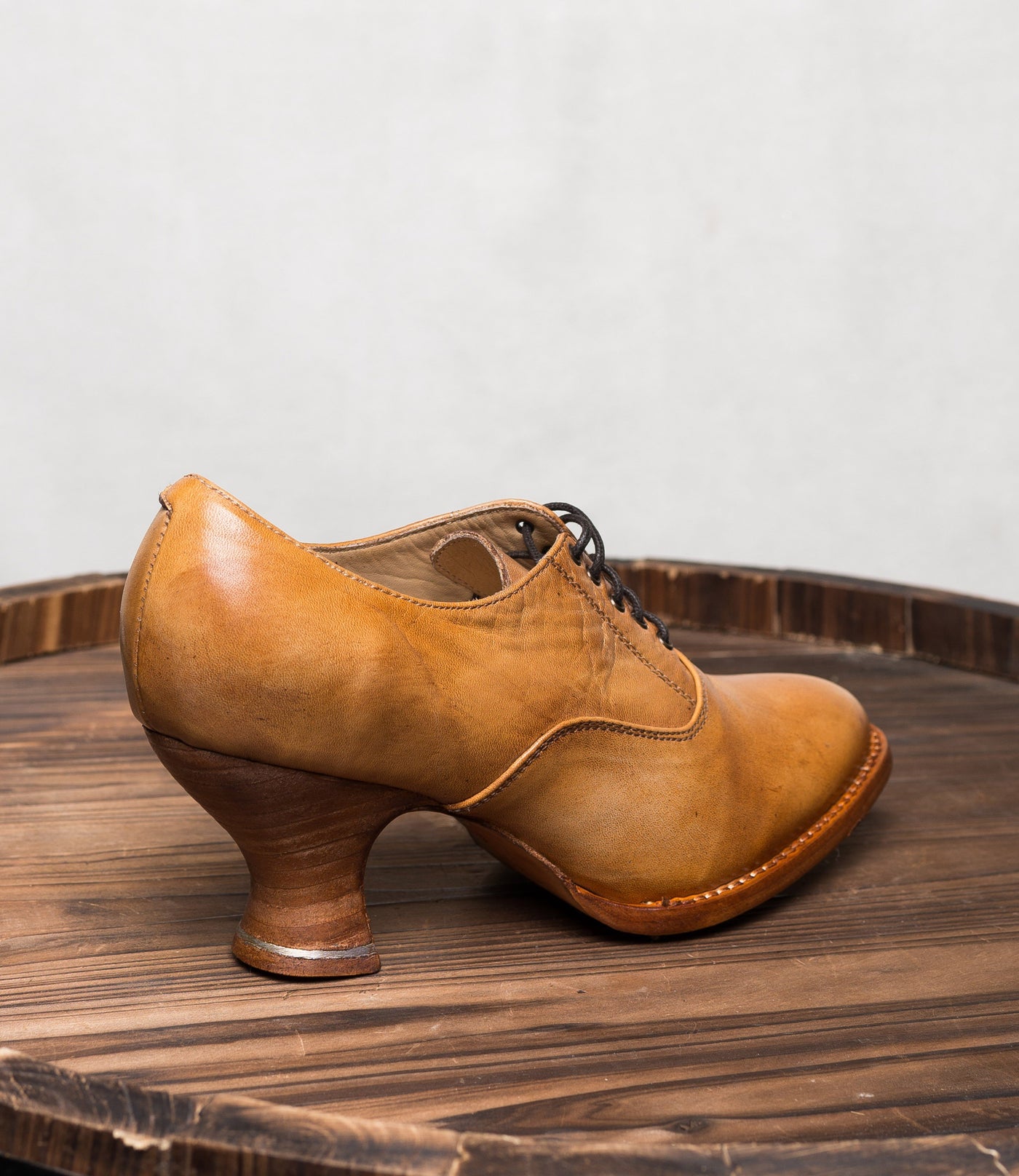 Janet Victorian Style Shoes in Tan Rustic