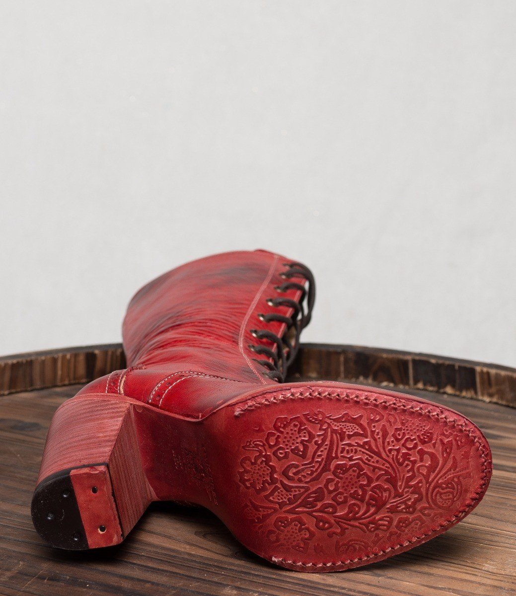 Ariana Boots in Red Rustic