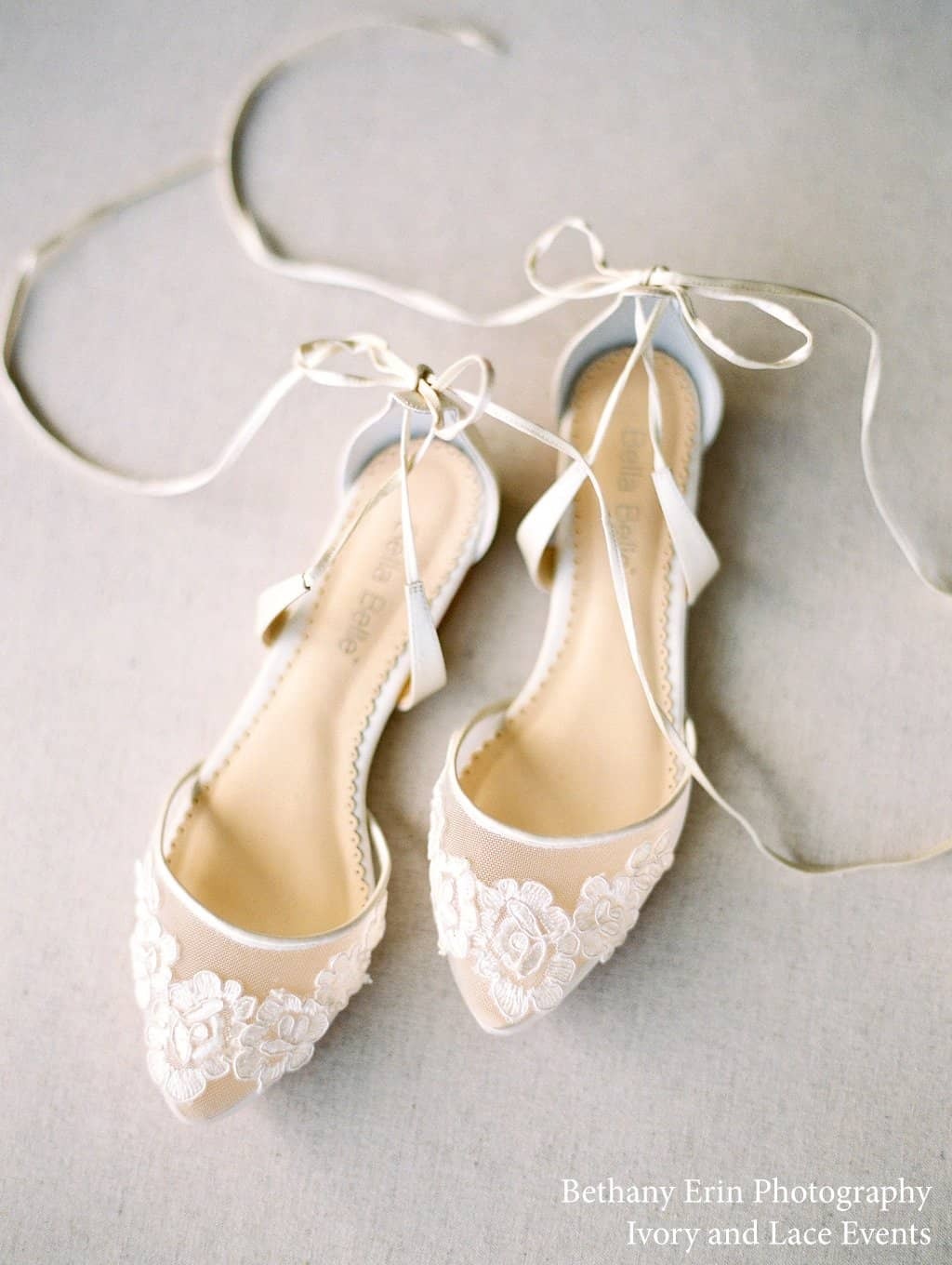 Alicia Ballerina Lace Wedding Flats in Ivory