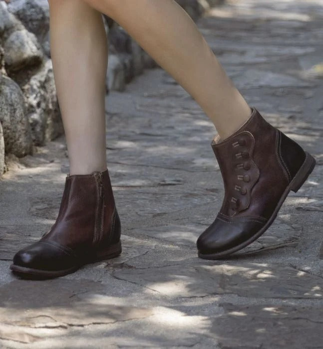 Josephine Boots in Teak Rustic