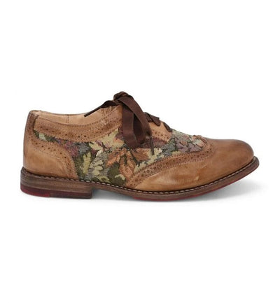 Maude Vintage Style Shoes in Tan Rustic